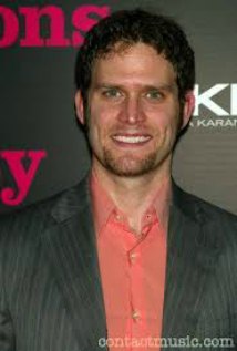 Narrator Steven Pasquale